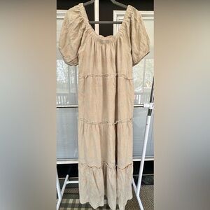 Size L Umgee Tan Women's Tiered Maxi Dress with elastic sleeves. NWT!